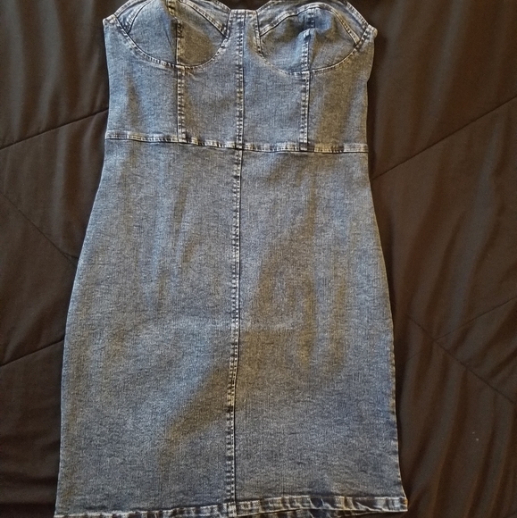 Jean dress - Picture 1 of 2